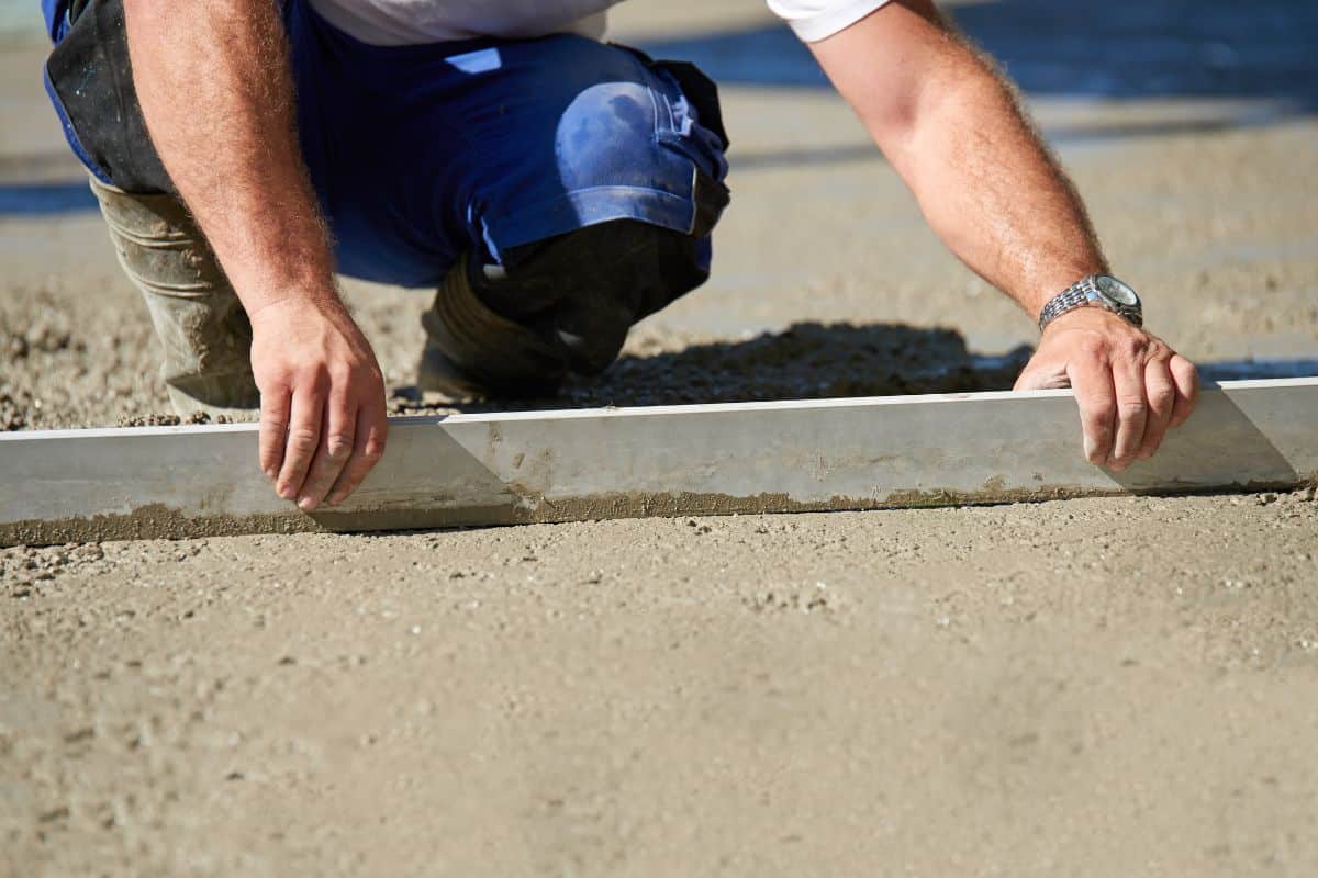 3 erreurs à éviter lors de la pose de votre chape de carrelage